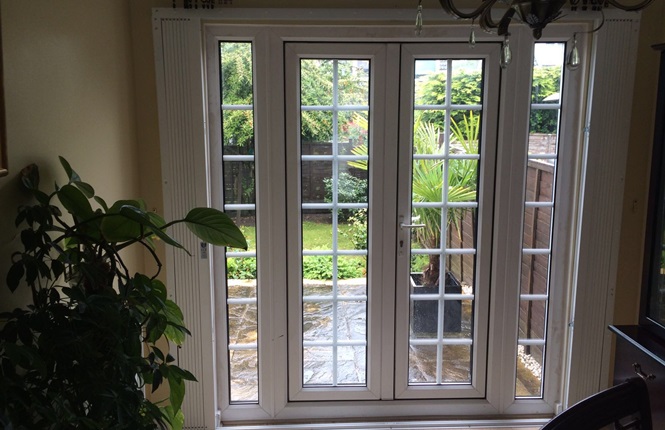 RSG1200 LPS1175 SR1 collapsible patio door grille securing house in Harlow.