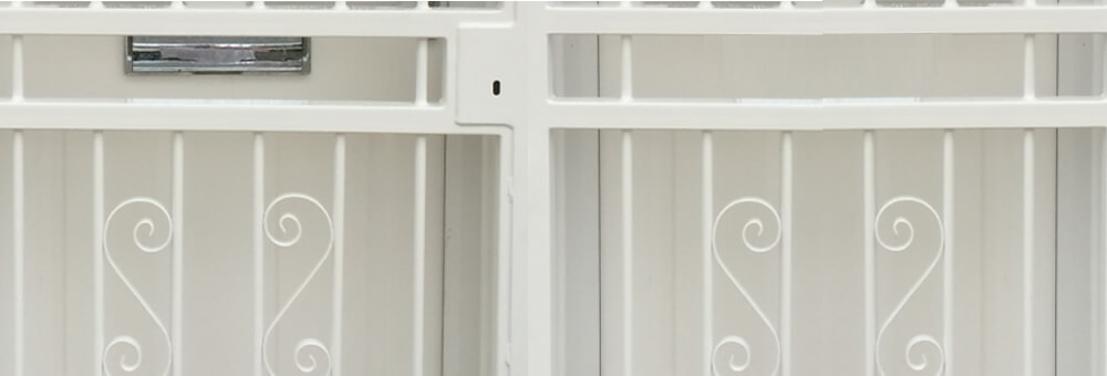 RSG3000 security door gate securing home front door in East London