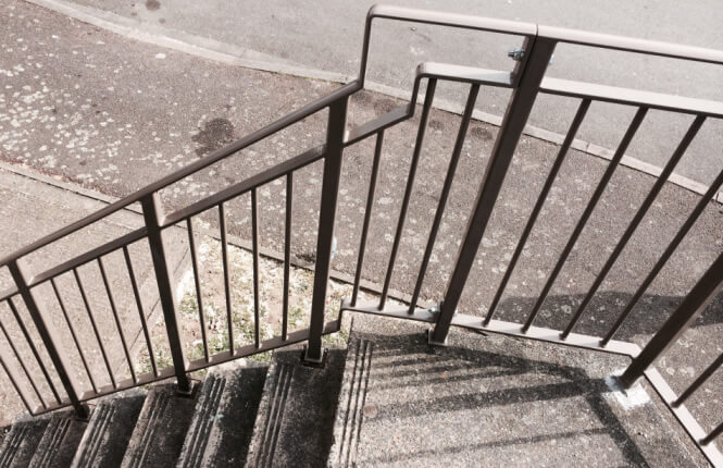 RSG4400 commercial shop staircase in Hammersmith.